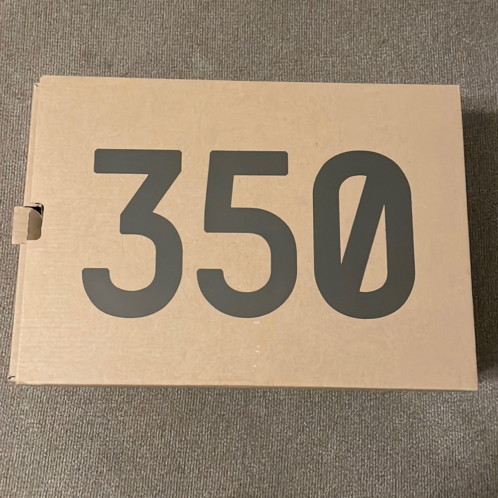 Just the shoe box! YZY Boost 350 V2 Adidas